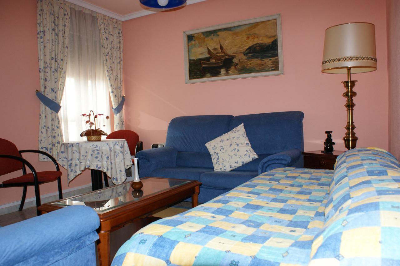 Hostal Carazo Torquemada 外观 照片